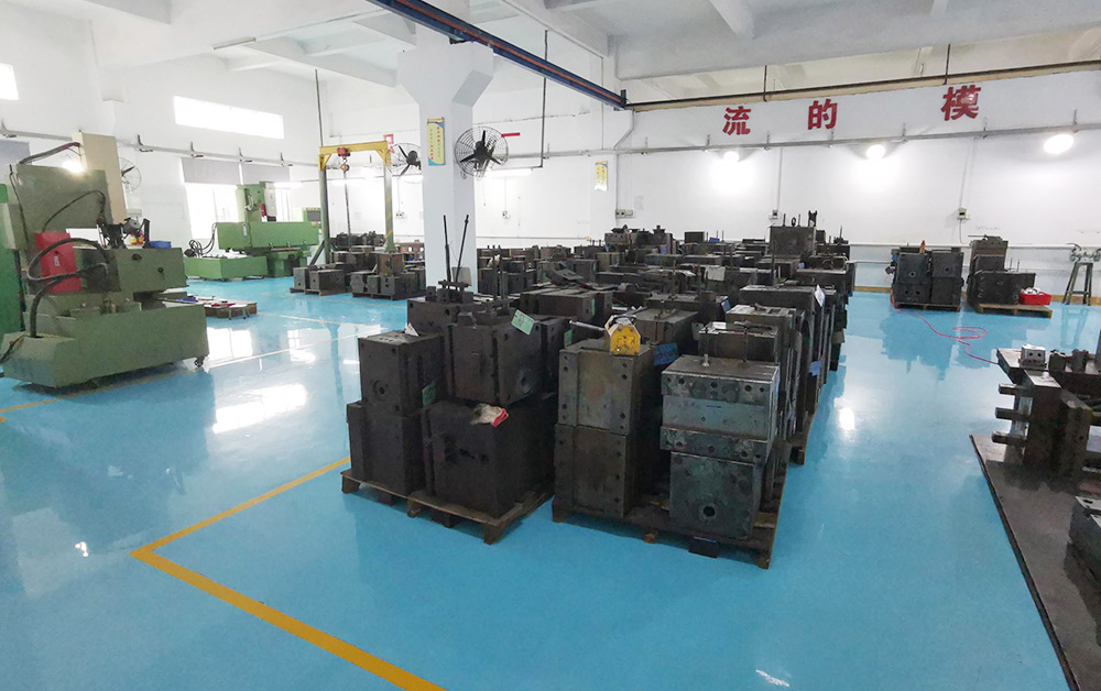 Mold Equipment