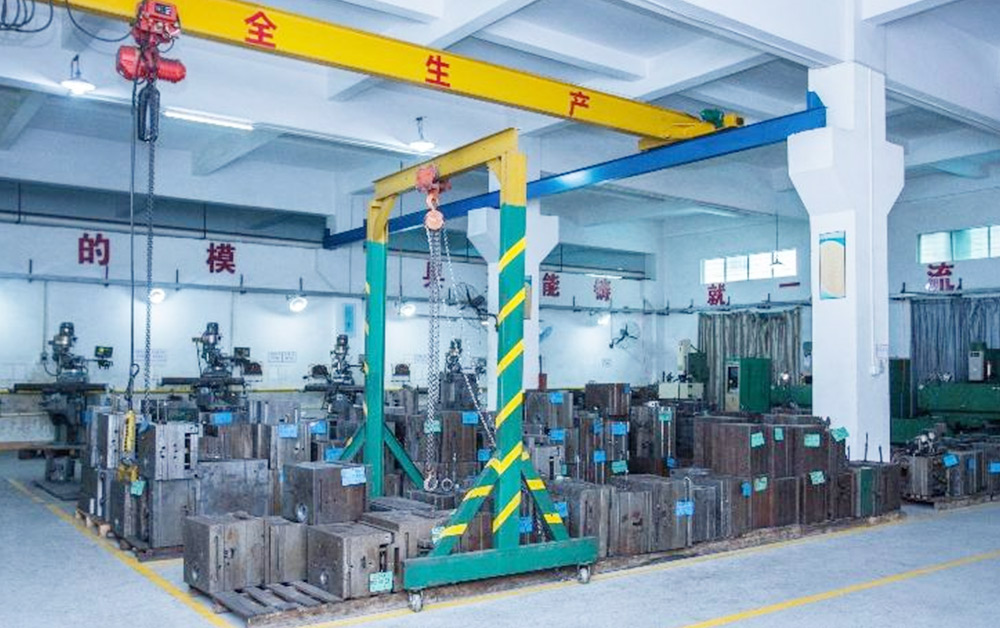 Mold Equipment